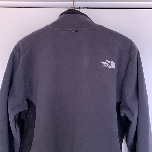 The North Face (L) - Picture 8 of 15